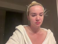 I find myself a very good listener and playfull, during the session I enjoy the time with a pleasant person who will treat me as good as I treat him.