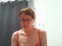 je suis une femme coquine tendre, sensuelle avec beaucoup de désir.