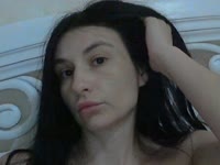 Very gentle flower, thin nature .... I combine elegance, femininity and sexuality. I truly know how to give warm and happiness to people around me. I do not hesitate that I am a romantic . I know what this real understanding is in relationships. I am pleased to get ready to meet you !!