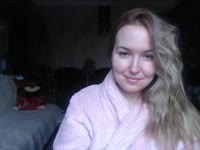 I love deep eye contact, flirty conversations, and making you feel like the center of my world.