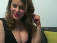 Nice lady with a a nice atitude ready to give a good company.