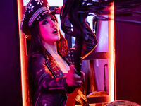 domina webcam sex CleodoraNoir