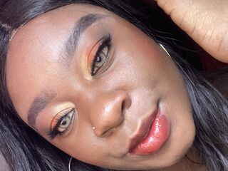 webcamgirl latex cam YaraGwen