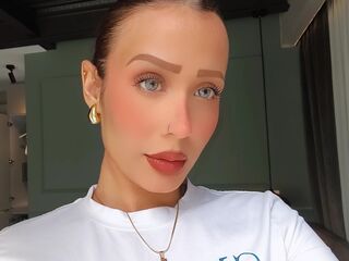 cam girl video chat AdrianaRossetti