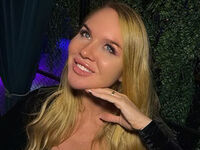 free live chat AlesiaStrict