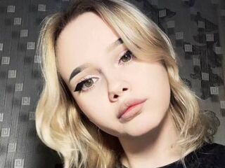 webcamgirl sexchat AlmaLonabaugh