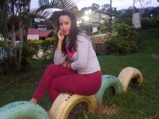 webcamgirl sexchat AmandaRuiz