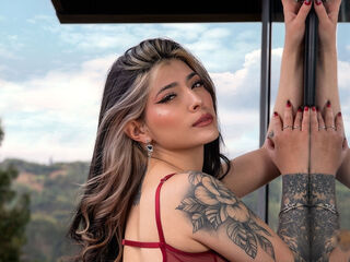 nude cam girl picture AriaVera