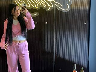 jasmin cam model AshtonKerslake