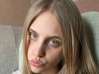 webcamchat AyannaOverturf