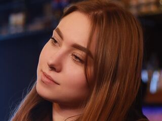 girl webcam show BritanyAnastos