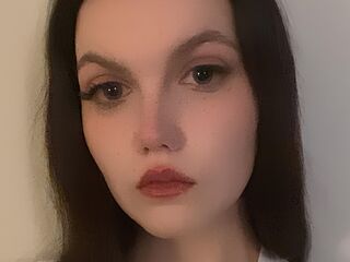 chat room live cam BrittaAmrine