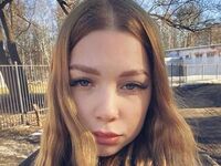 naked cam girl ColletteSitzes