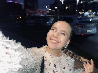 free nude webcam CristinAuslander