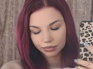 camgirl playing with sextoy DevinUphaus