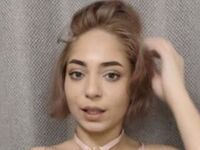 cam girl fingering DhaliaCruz