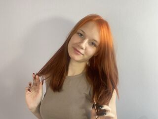 hot girl cam DorindaPeret