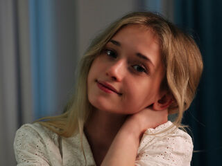 camgirl DorisCounsell