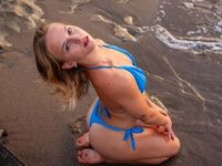 camwhore shaving pussy EllisSpark