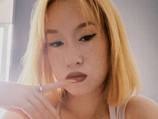 beautiful girlcam ElsyKellow