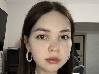 chat live webcam EmiliRoyzi