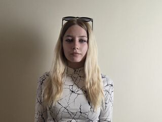 adult cam show EvelynReynaga