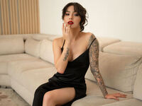 camgirl fingering shaved pussy GabriellaLacroix