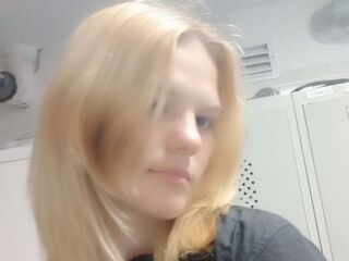babe web cam IzettaRambousek
