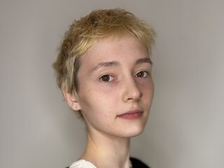 free adult cam picture JenelleBarette