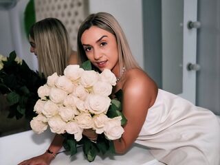 cam girl showing tits Jess