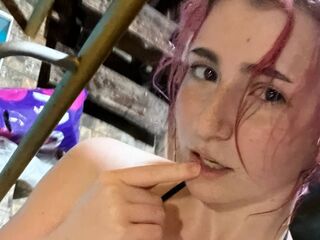 nude webcam KarlaLitrenta