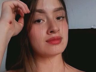nude camgirl pic KendalCortes