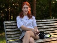 hot live girl KiraBless