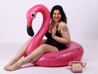 mastubating web cam girl KiraKovall