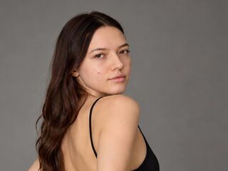 girl cam LannieMckell