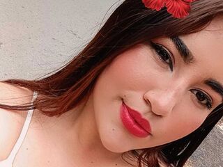 nude camgirl picture LauThompson