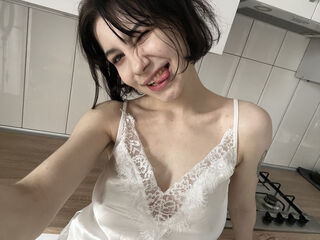 hot cam girl masturbating with vibrator LesterCaltabiano