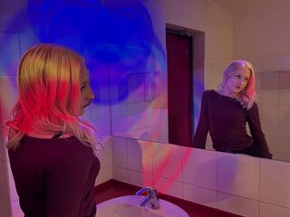 chat room sex webcam LucilleWiste