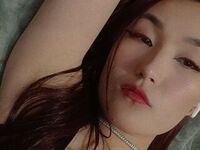 camslut showing pussy MaragaretSvedine