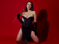 camslut fingering shaved pussy MarianSajir