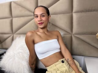 fingering cam girl MartinaAlba