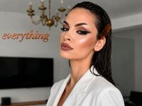camwhore fingering shaved pussy MaylaCherisse