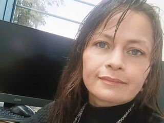 adult cam show MelissaGomez