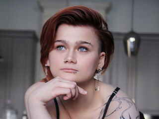 chatroom webcam PeachAveline