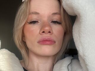 live teaser webcam RenitaKoo