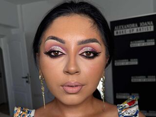 cam girl masturbating with sextoy RominaGaby