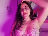 cam girl chat room RosaWeyr