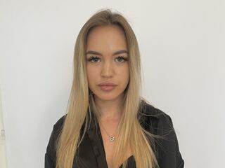 hot strip tease cam SelenaDepaoli