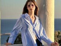 fingering girl cam picture SerenaStolz