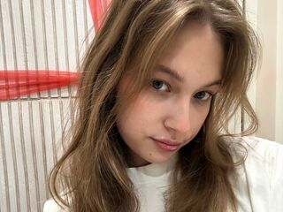 cam girl fingering SimoneBotellio